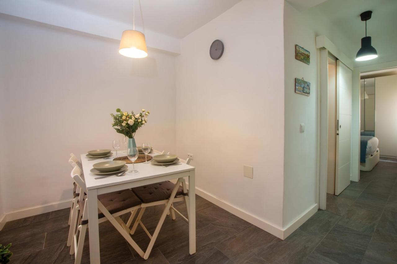 Holidays2Malaga Alta City Center Renovated 2 Bedrooms Apartment Wifi Esterno foto