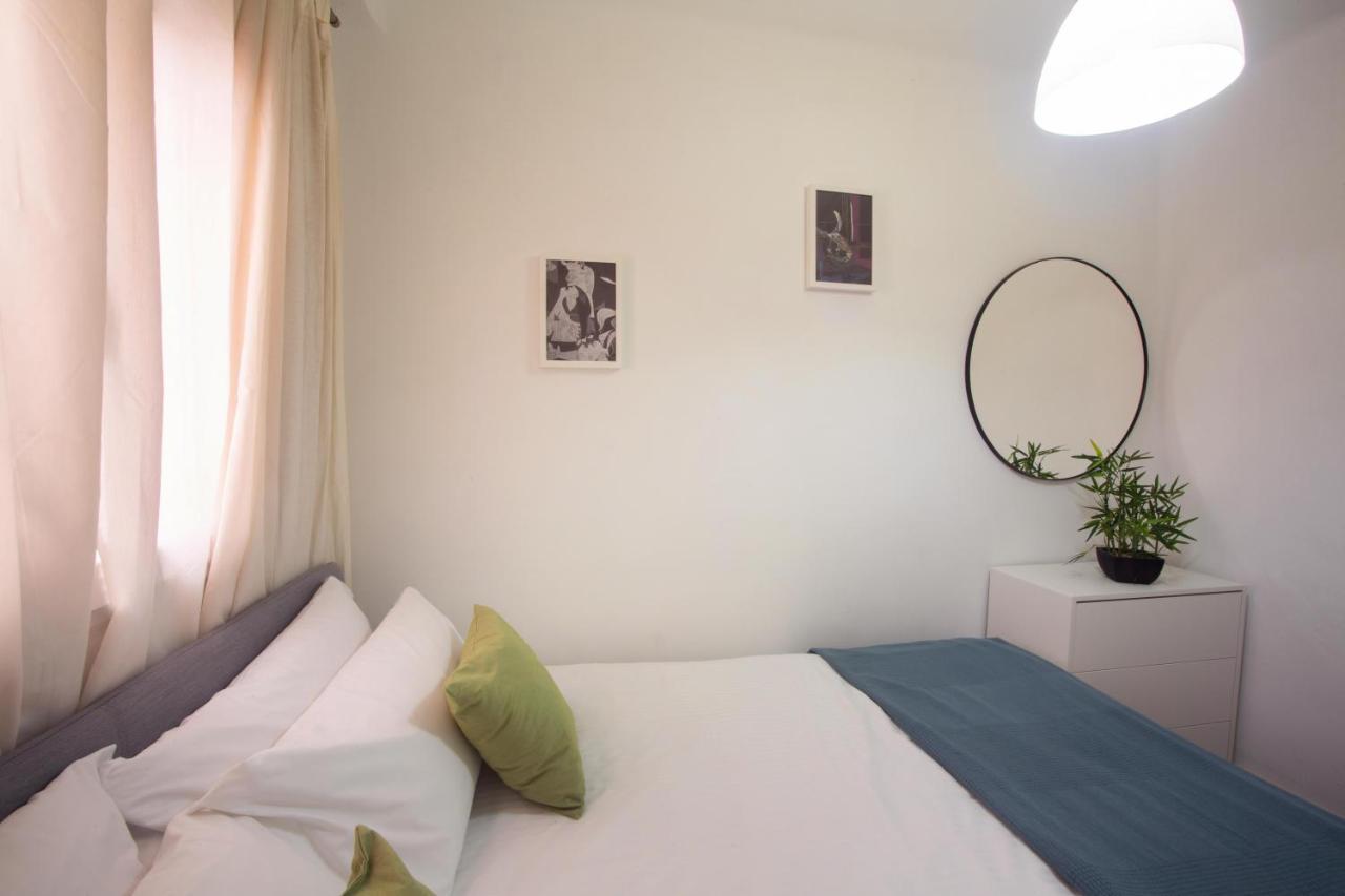 Holidays2Malaga Alta City Center Renovated 2 Bedrooms Apartment Wifi Esterno foto